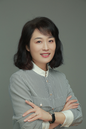 1戚敏 Chris Qi.jpg