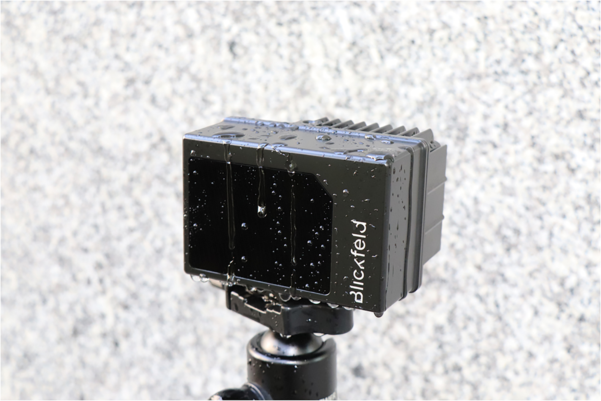 SABIC ULTEM™树脂助力BLICKFELD首款智能LIDAR激光雷达实现复杂的光学器件保持架设计.jpg