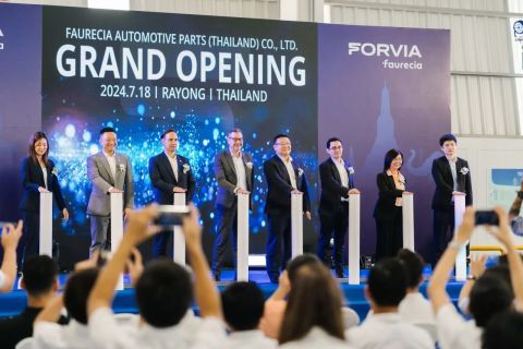 BYD x forvia_opening ceremony Thailand plant_480.jpg