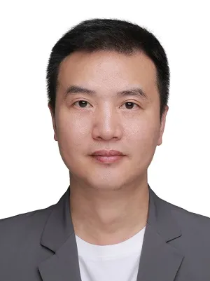 Mr. Jianguo LIU, General Manager of Hybrid and Vehicle Division

