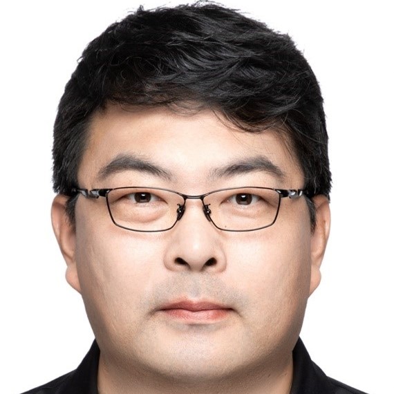 先進低維材料中心高級研究員，博士生導師 李斌 博士