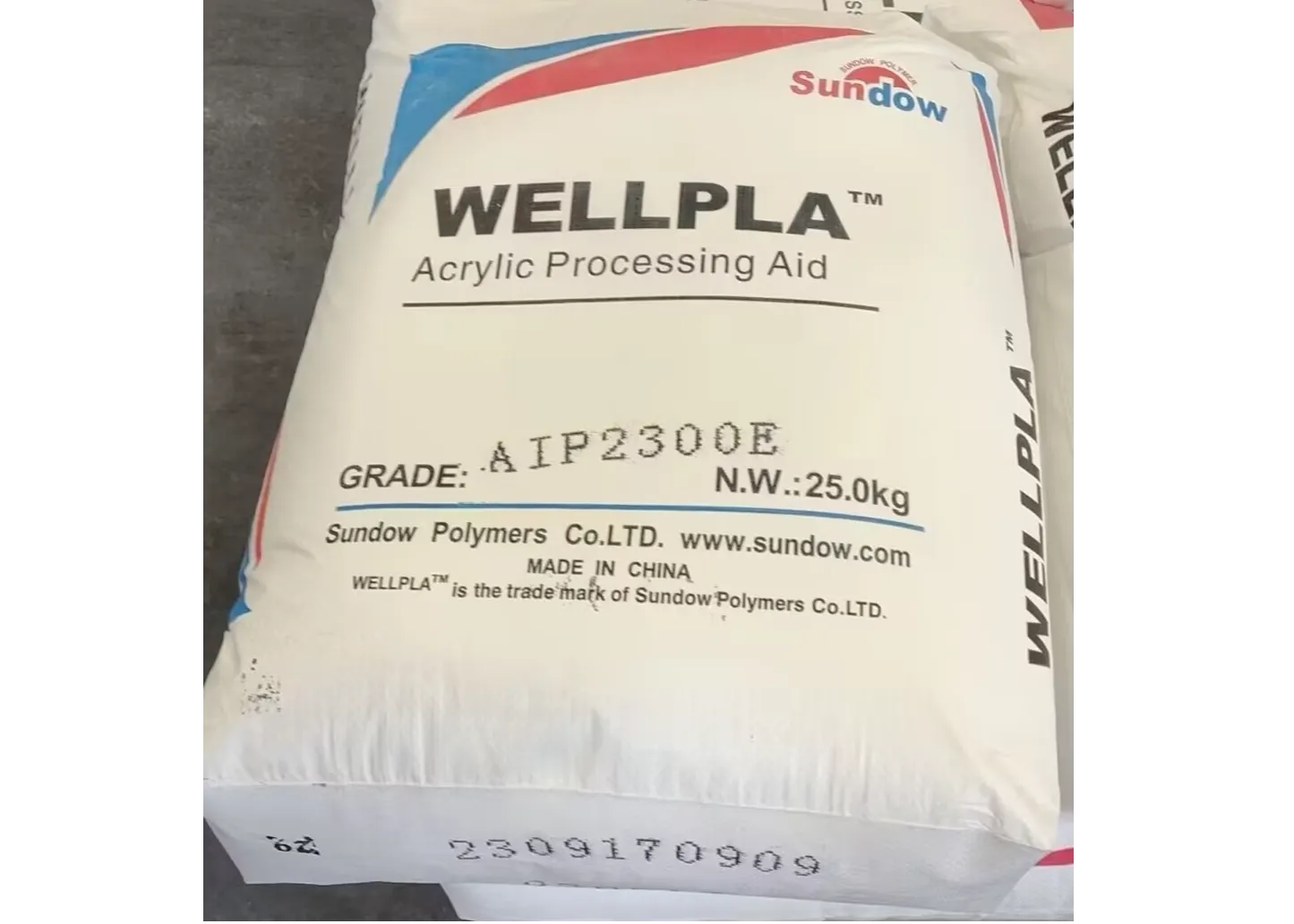Acrylic processing aid (ACR) SliderImage