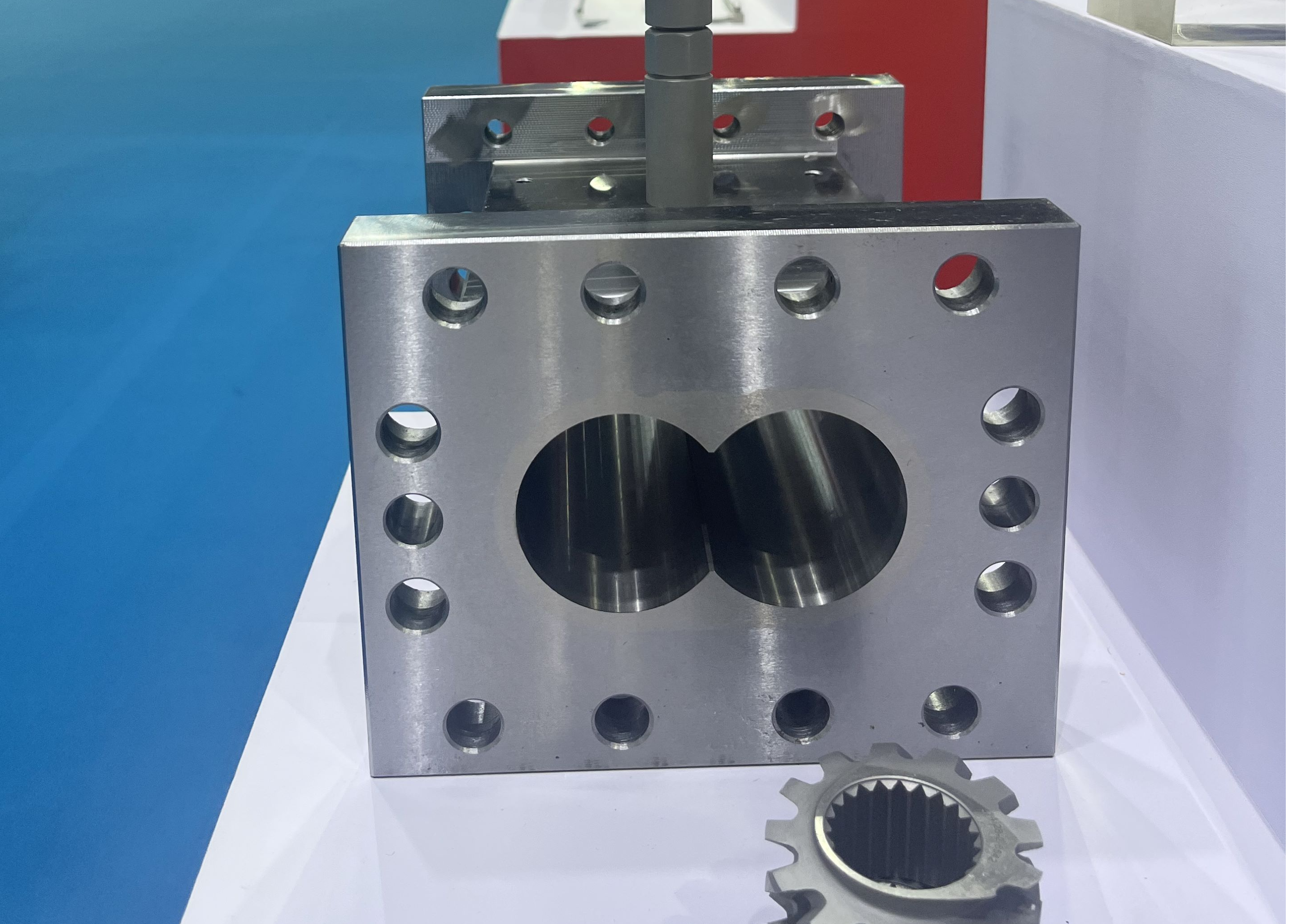 extruder barrel SliderImage