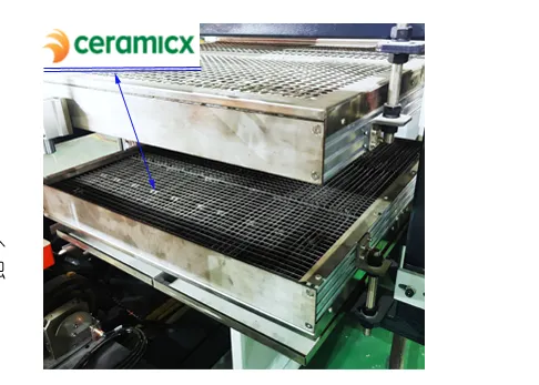 DW3-66 Vacuum forming machine SliderImage