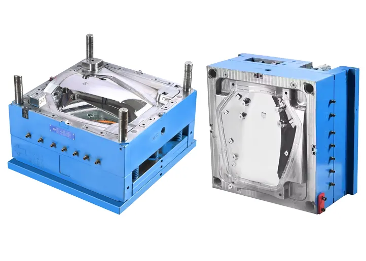 China Mold Factory Customized Electric Vehicle Motorcycle  Windshield Plastic Injection Mould SliderImage