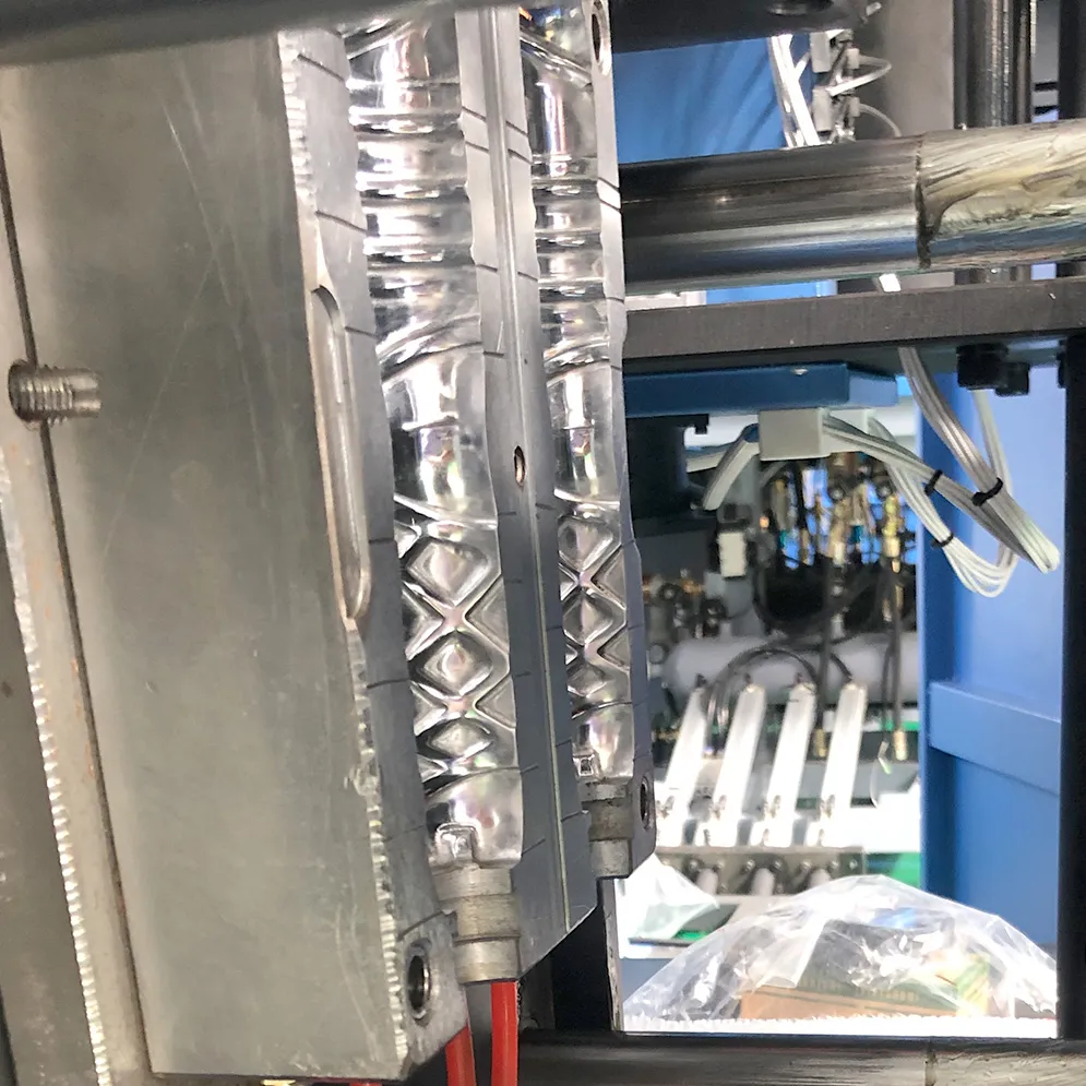 High Speed 1500ml 750ml Automatic 2 Cavity PET Water Bottle Making Machine SliderImage