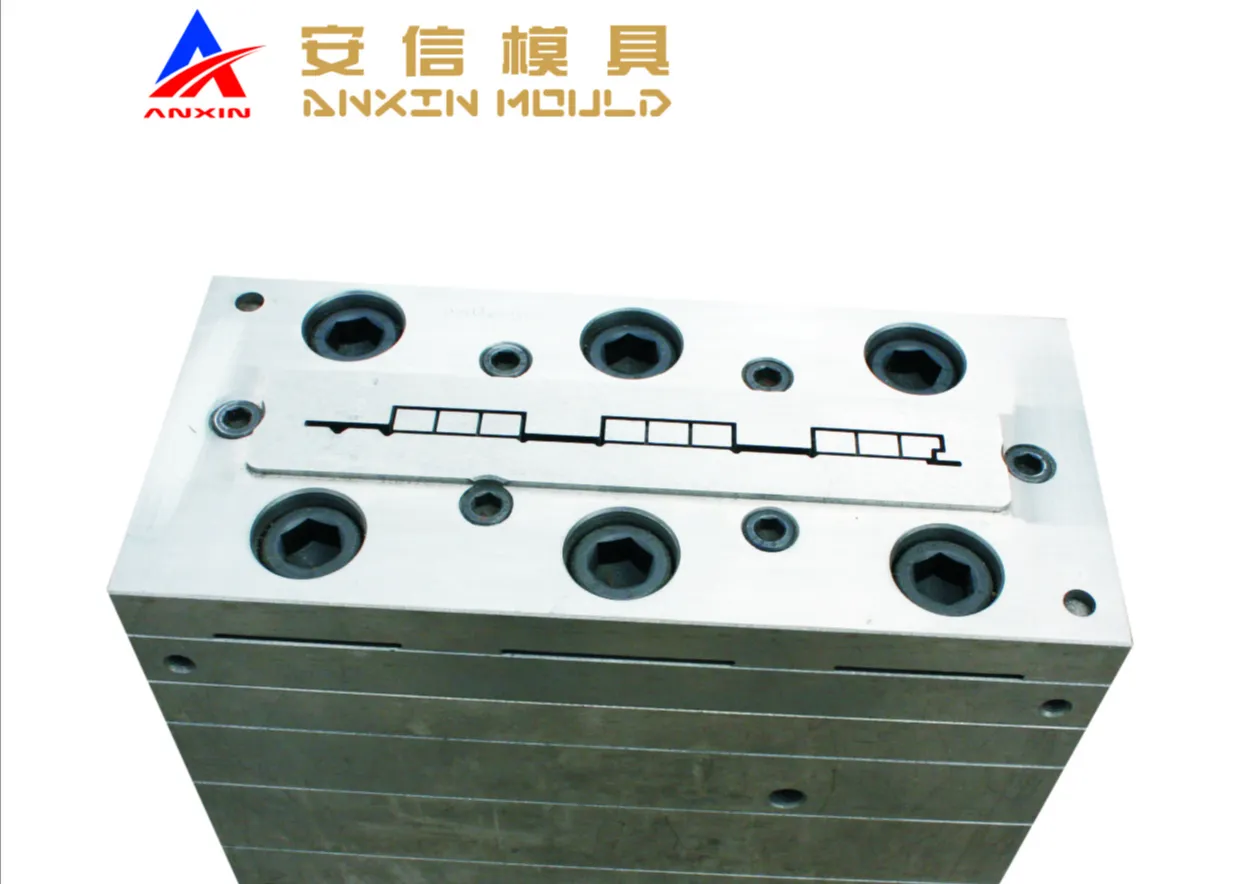 PLASTIC EXTRUSION MOLD | Plastics and Rubber Product