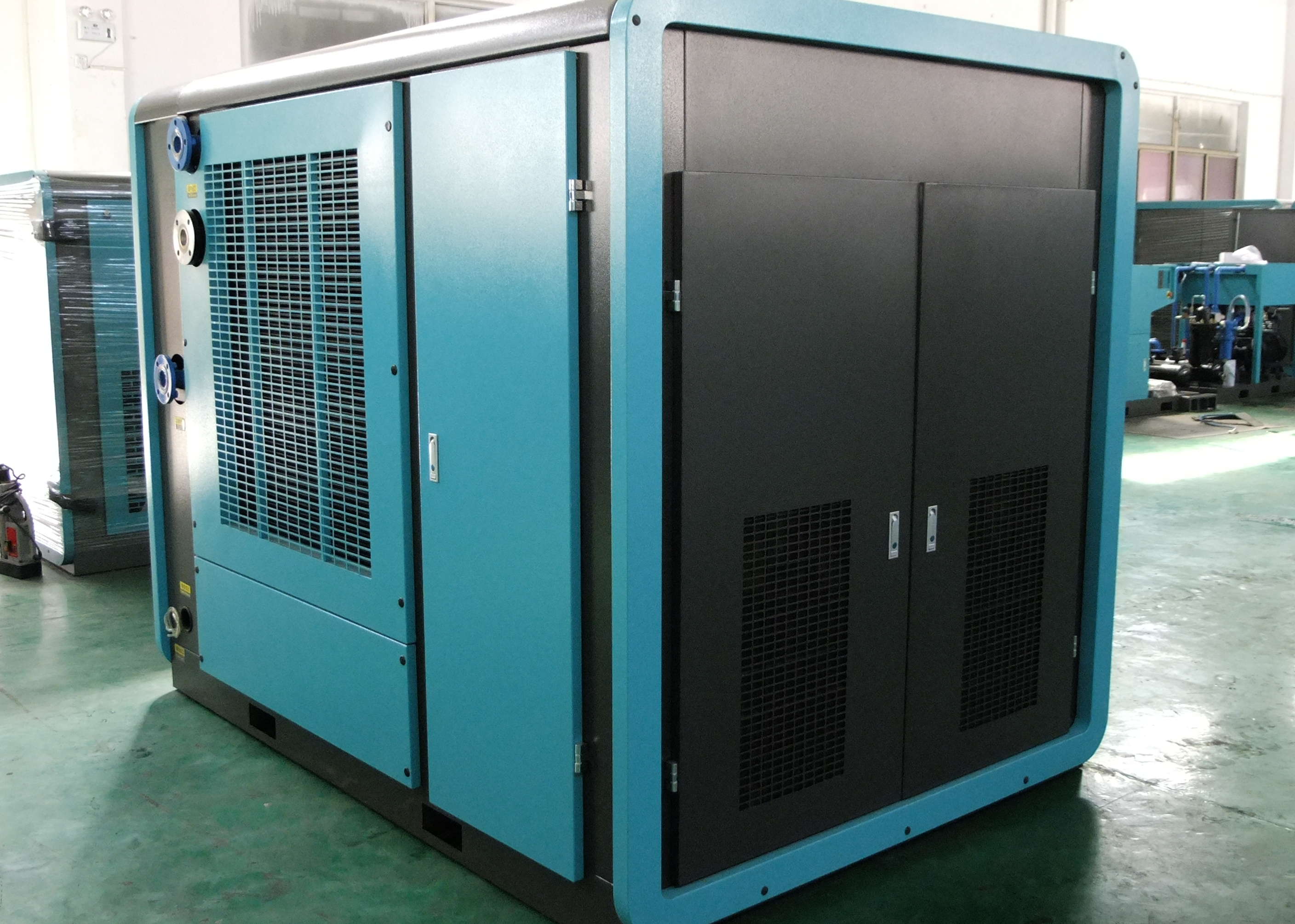 Medium and high pressure screw air compressor SliderImage