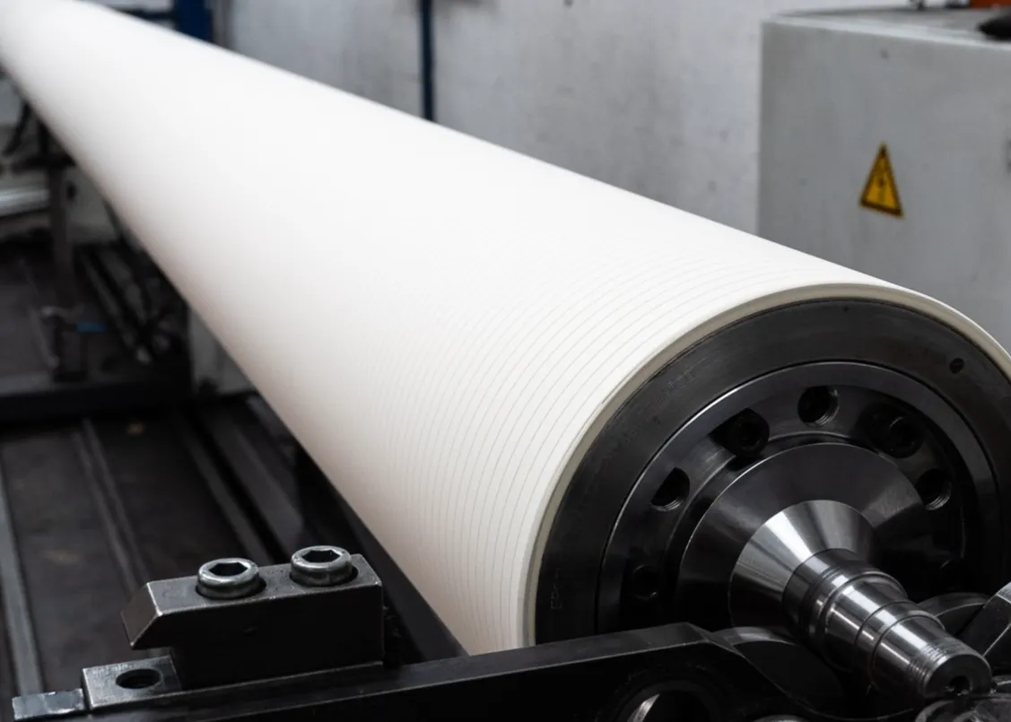 CARBON FIBER ROLLER FOR STRETCH FILM PRODUCTION LINE SliderImage