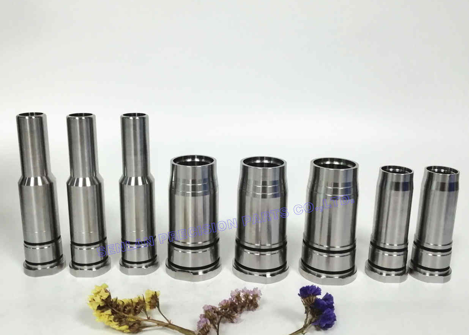 Sleeves And Bushing Injection Plastic Mold Parts Axiality 0.005mm SliderImage