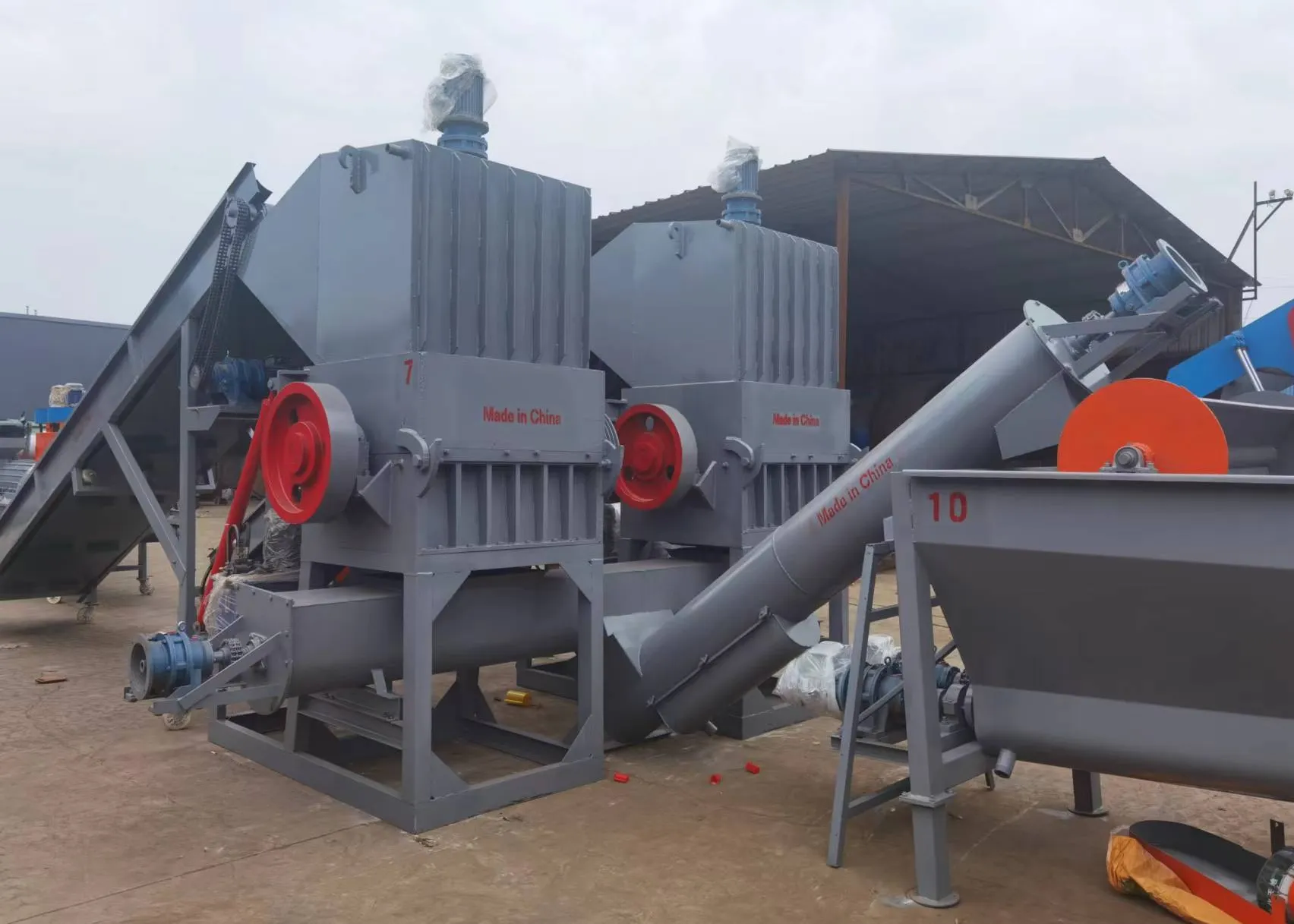 PET Bottles Crushing Washing Drying Recycling Production Line SliderImage