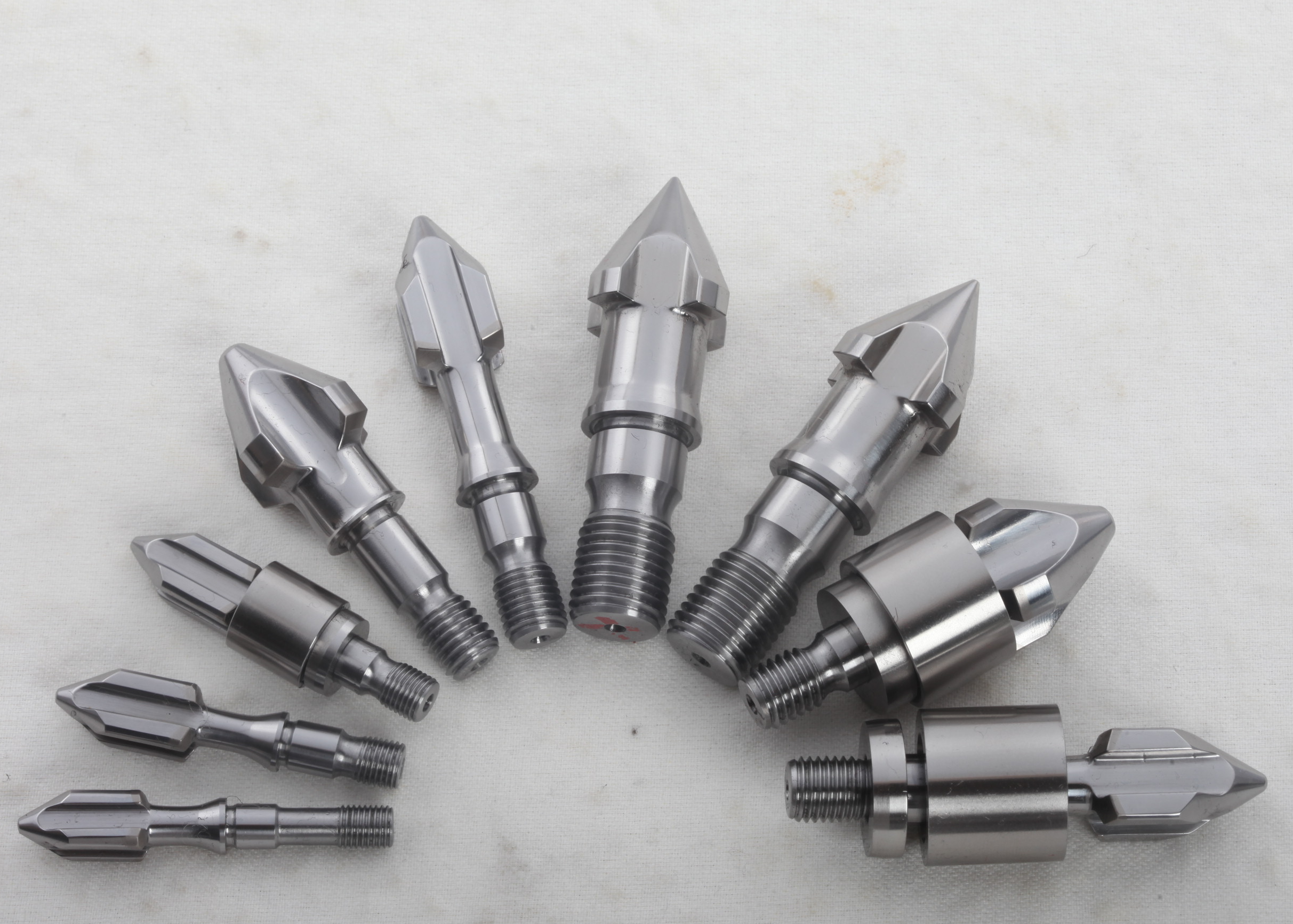 Single Screw and barrel of injection molding machine SliderImage