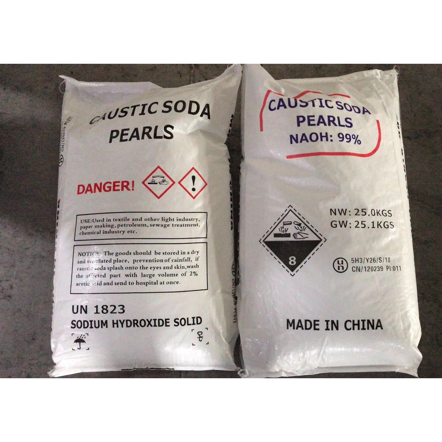 Caustic soda pearls SliderImage