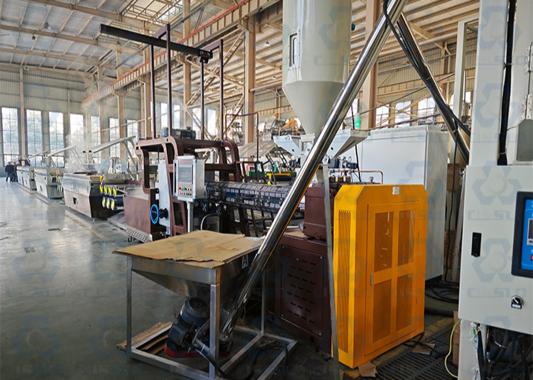 PET Polyester zipper monofilament extrusion machine SliderImage