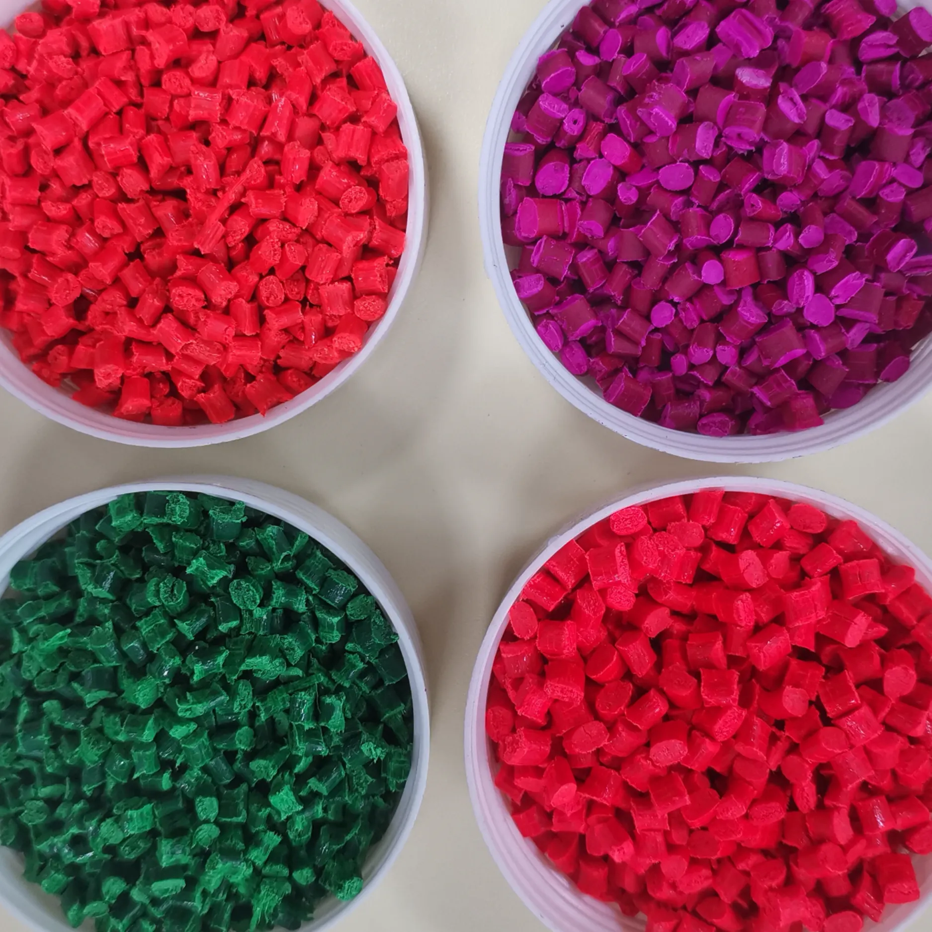 Fluorescence masterbatch SliderImage