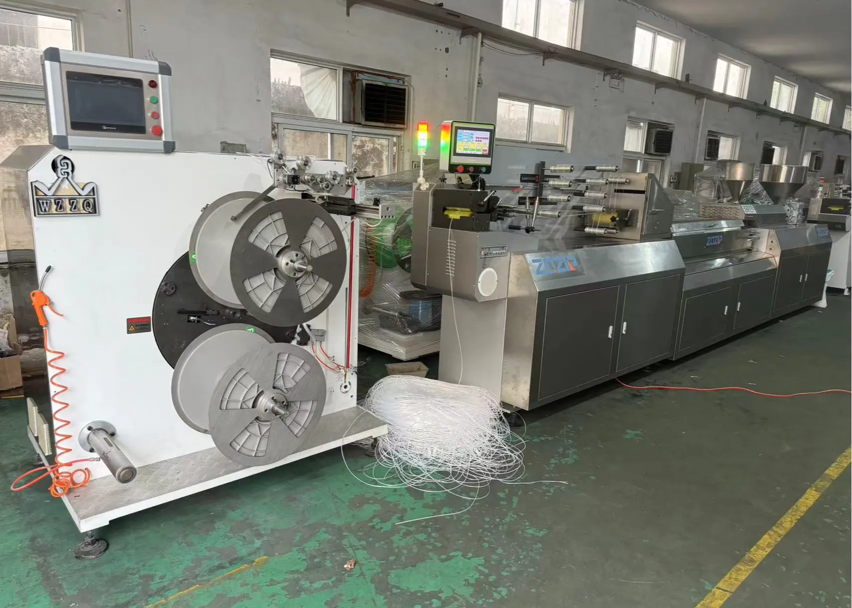 NEW TYPE HIGH SPEED CO -EXTRUDER ZIPPER MACHINE SliderImage