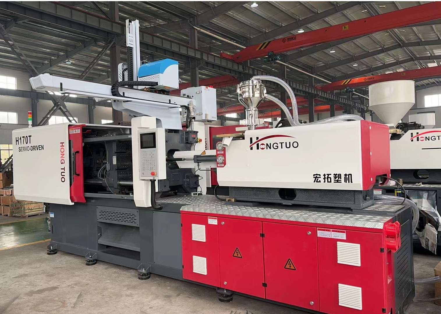 Servo energy-saving injection molding machine SliderImage
