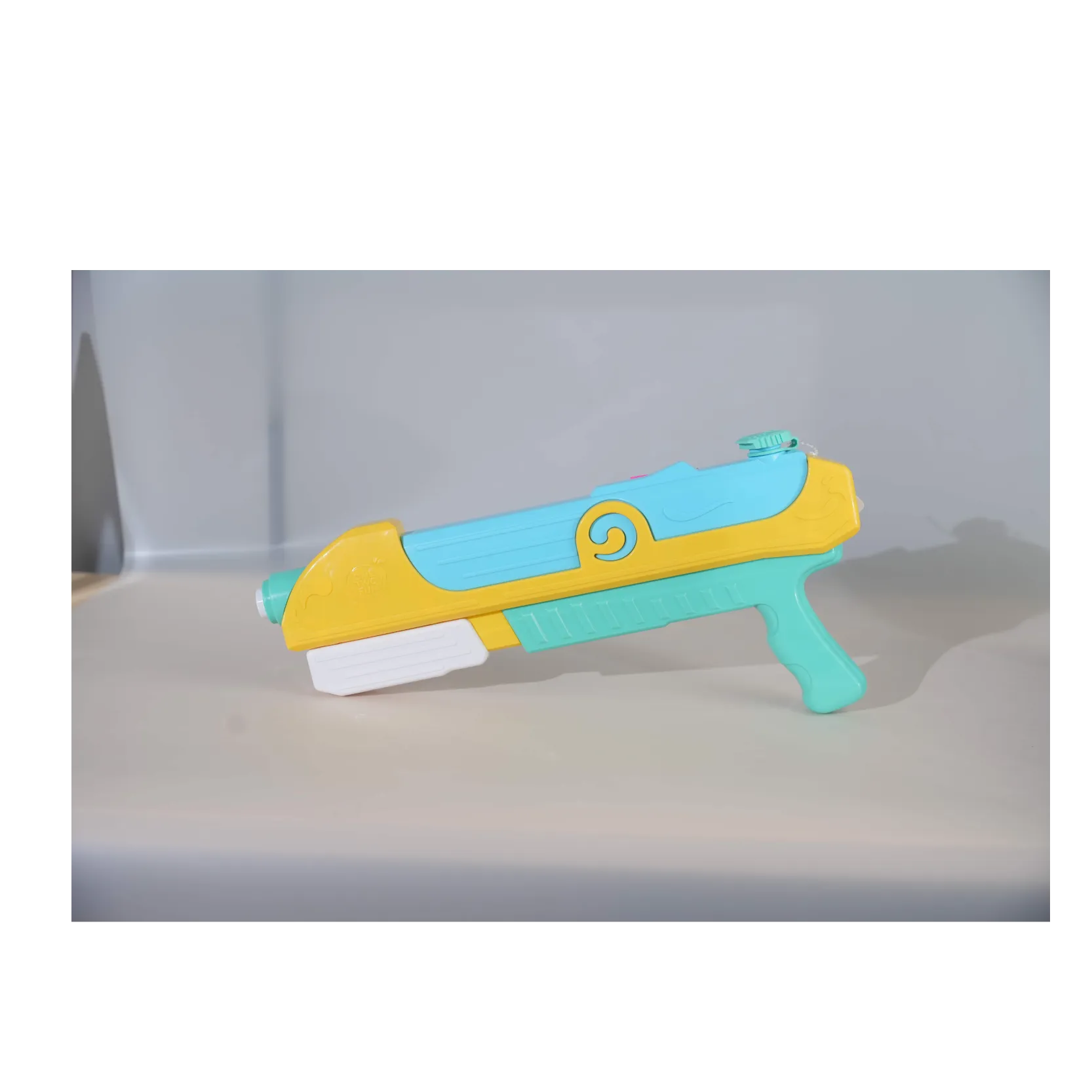 PCR water pistol SliderImage