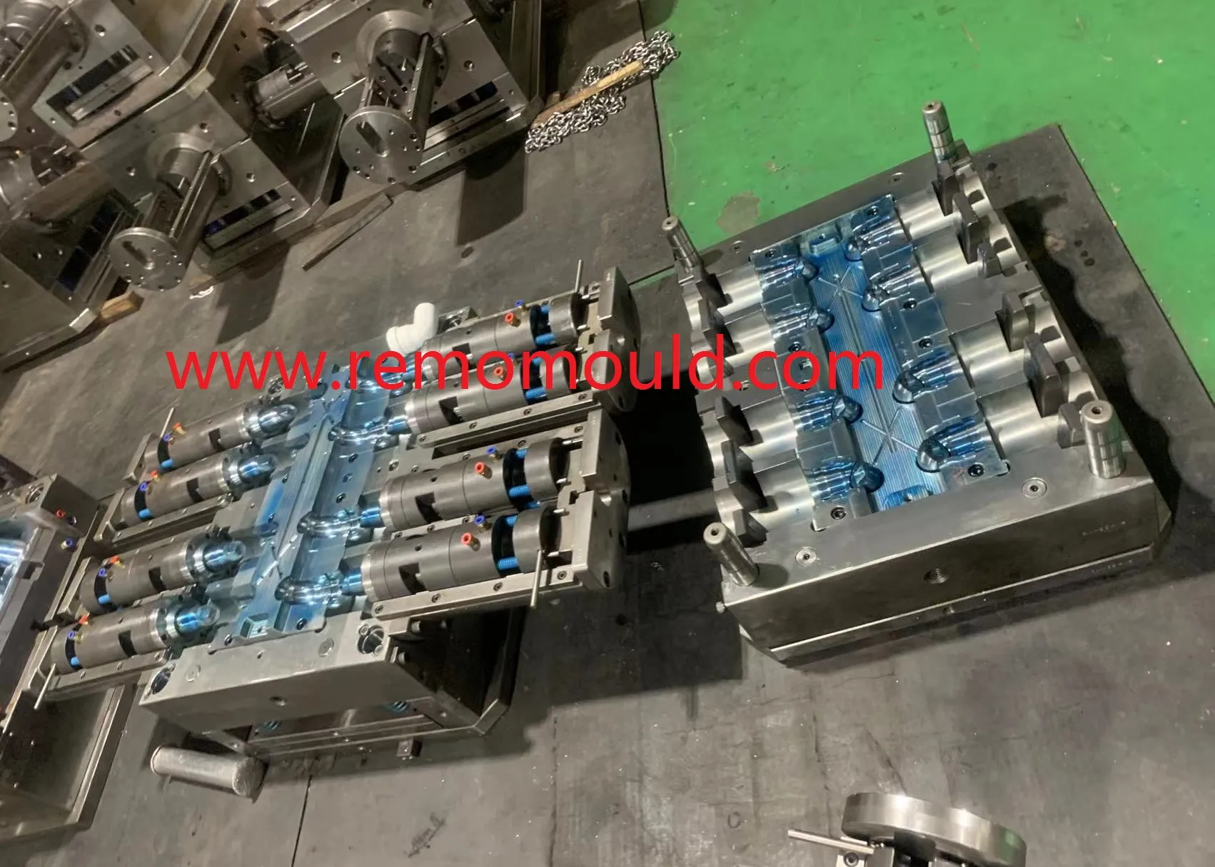 110mm PVC扩口管件模具 SliderImage