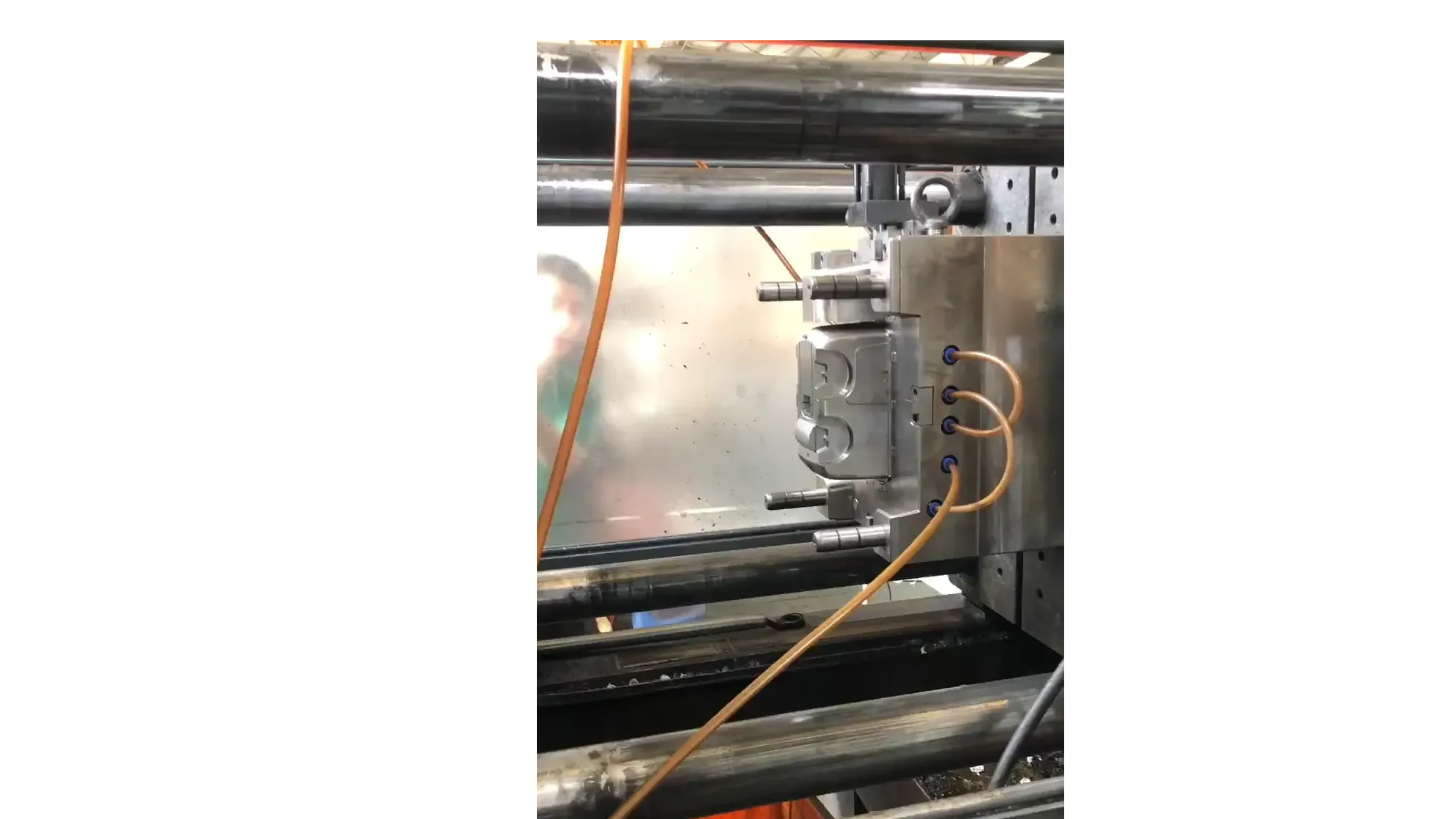 TAIZHOU REMO PLASTIC MOULD CO.,LTD