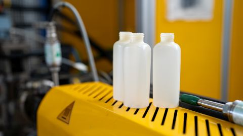 COM4PHA_bioplastic packaging_480.jpg