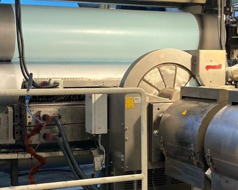 Gneuss_SFneos Filtration System at Renolit.jpg