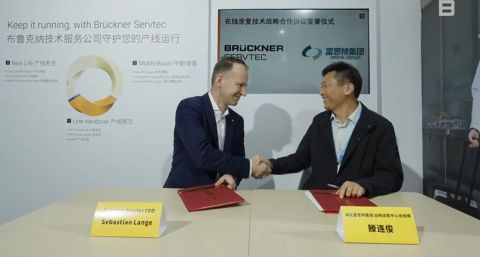 Brückner Servtec x Hubei Firsta_signing.JPG