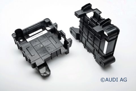 Pre K_DOMO Chemicals_dissolution recycled parts 01.jpg