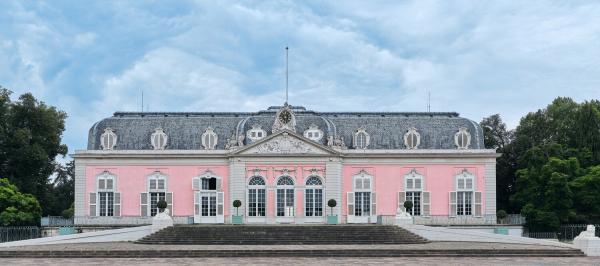schloss-benrath1.jpg