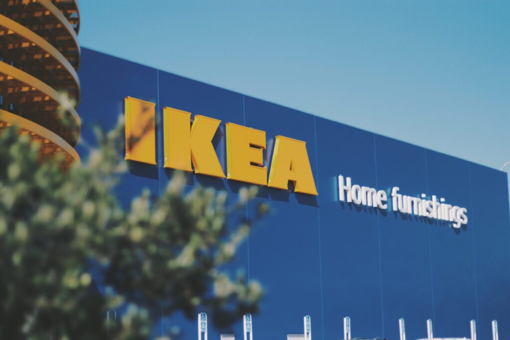 IKEA-to-Cut-1400-Tons-of-Plastic-Annually-with-Paper-Based-Fitting-Bags-1024x683.jpg