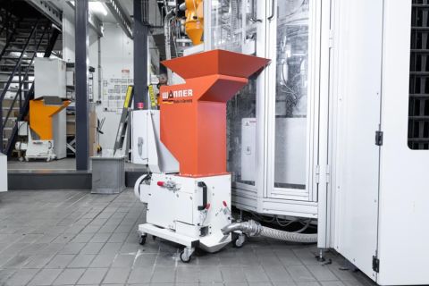 CD inline recycling_Wanner granulator.jpg