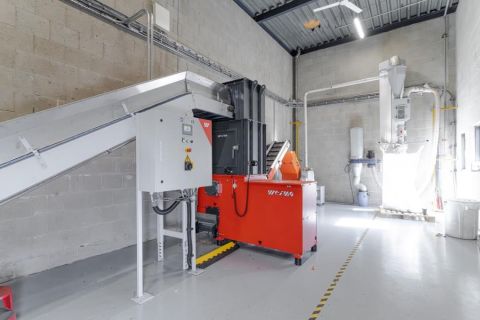 CD inline recycling_WEIMA WLK 4 shredder.jpg