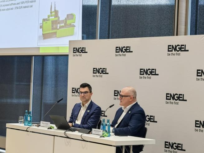 engel新闻发布会.jpg