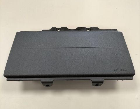 ENGEL_foamed TPE-O airbag cover.jpg