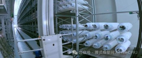 Senior Material_3_480.jpg