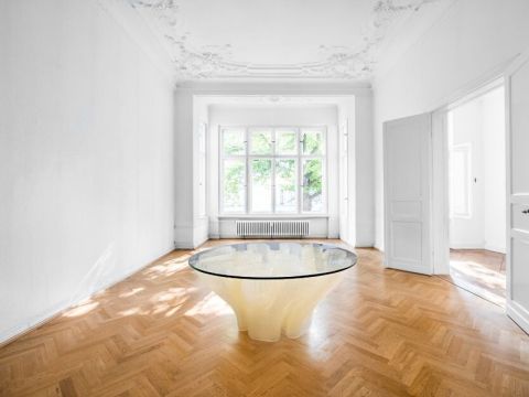 Arkema x Poolp_3D printed coffee table 01.jpg