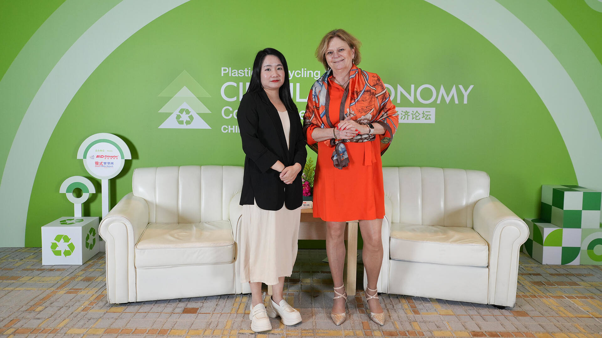 【采访】荷兰化学工业领导小组主席 Jacqueline Vaessen