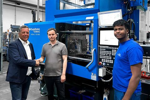 Sumitomo (SHI) Demag x Rejlek_SAM-C automation solution.jpg