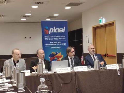 PLAST 2026_press tour 01.jpg