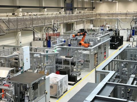 WITTMANN x Swoboda_automated production cell.jpg