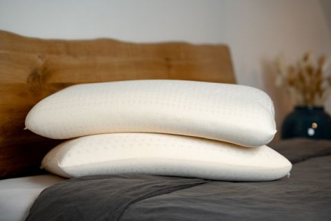 Avantium x Heynen Systems_Tricover pillows with releaf PEF.jpg
