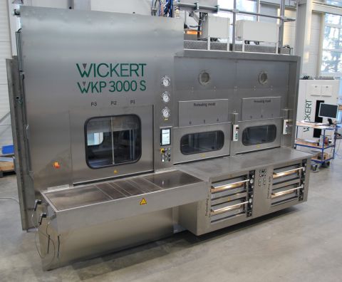 Wickert_cleanroom presses_02.jpg