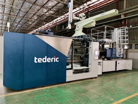 Tederic x Armstrong Auto Parts_injection molding machine 01.jpg