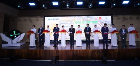 TotalEnergies ENEOS x Samsung Electronics_Vietnam rooftop PV_ceremony - 複製.jpg