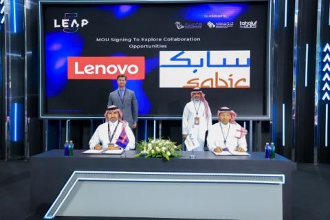 SABIC x Lenovo_MoU 02 - 複製.jpg