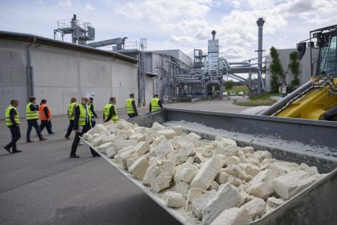 Covestro x puren_ISCC certified purenit - 複製.jpg