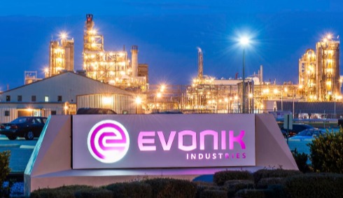 BASF boosts Evonik bid to €11.18 billion