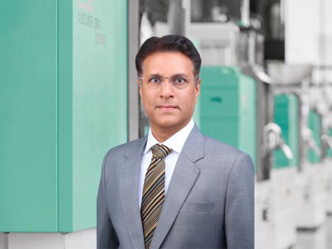 Arburg_Regional Manager APAC Sharma Bharat - 複製.jpg