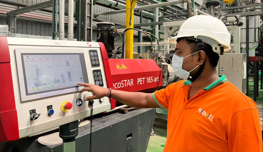 Starlinger bottle-to-bottle recycling system for Indian plastics recycler RiBotl Solutions