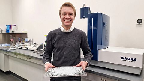 Evaluate rPET pellets with the PURITY CONCEPT V system